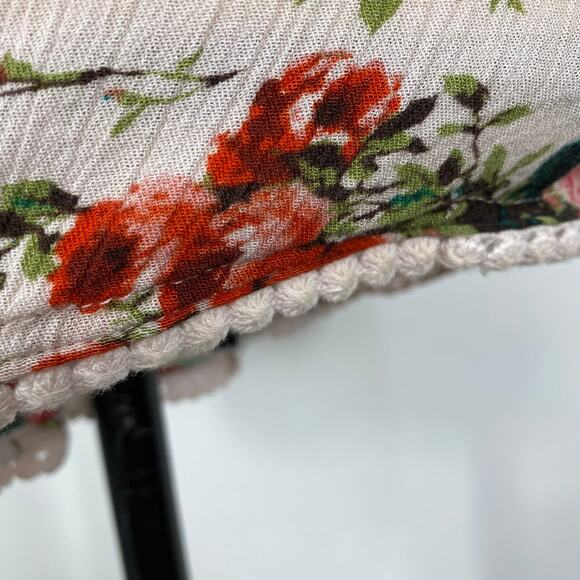 Wet Seal Floral Romper Shorts Spaghetti Strap Pantsuit Cream Red Womens Size Med - Picture 7 of 12